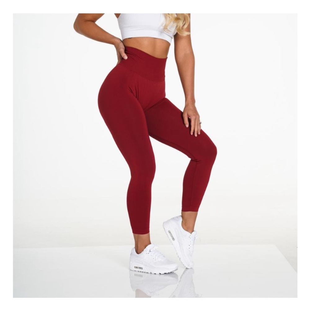 NVGTN Leggings